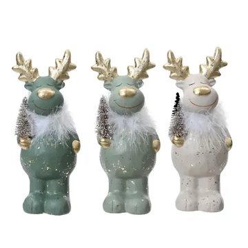 Cuki rénszarvas fenyővel dekoráció – 22 cm