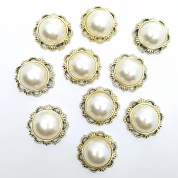 Bross kerek 10 db 3x3 cm, arany