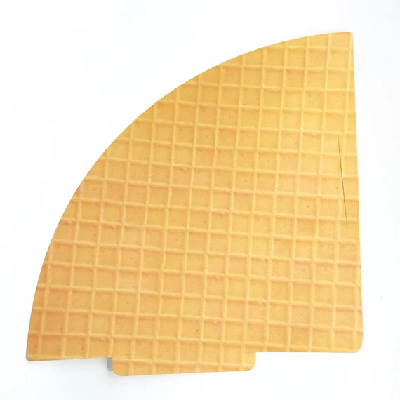 Papírtölcsér fagylalt mintával 48 × 35 cm – 10 db/csomag