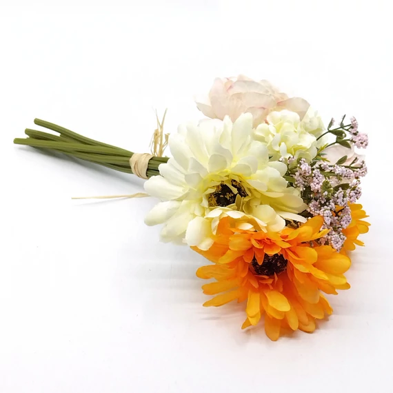 Gerbera + peony + rezgő csokor, narancs